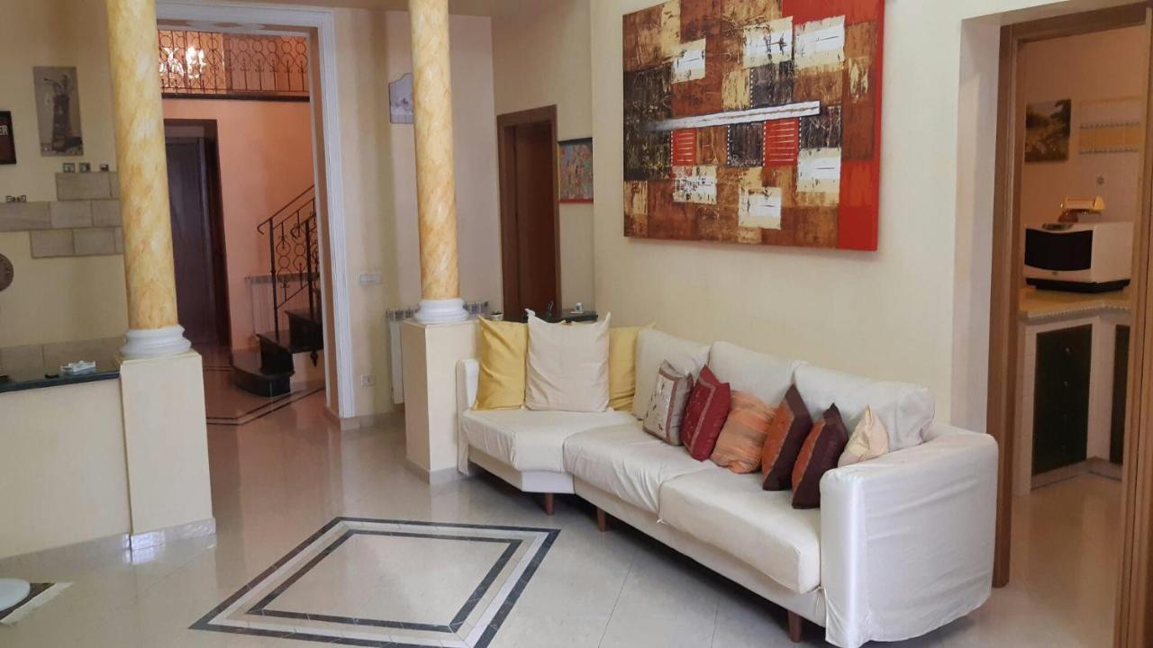 Carini Luxury Apartment Vicino Aereoporto E Al Mare Zewnętrze zdjęcie